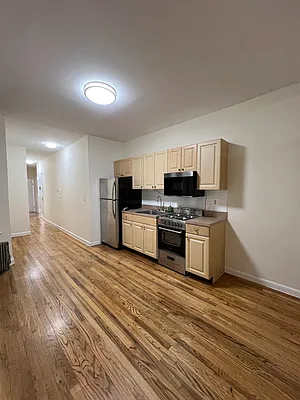 Rented by Five Town Global Realty | media 19