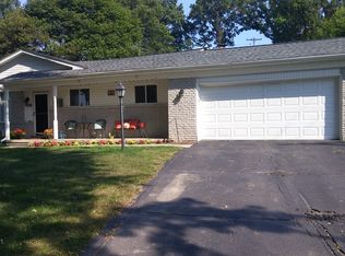 6536 Almond Ln, Clarkston, MI 48346