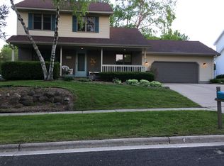 1302 Muirfield Ct, Middleton, WI 53562