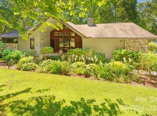 18 Brandywine Ln, Asheville, NC 28805