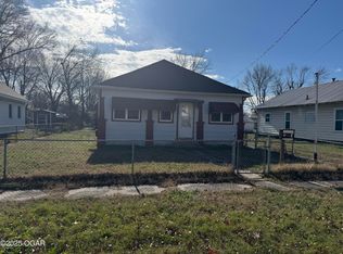 313 E 17th St, Baxter Springs, KS 66713
