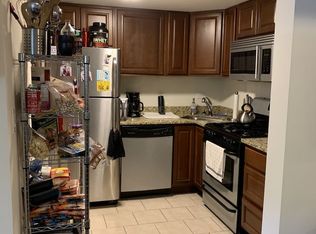 852 W Buckingham Pl UNIT A, Chicago, IL 60657