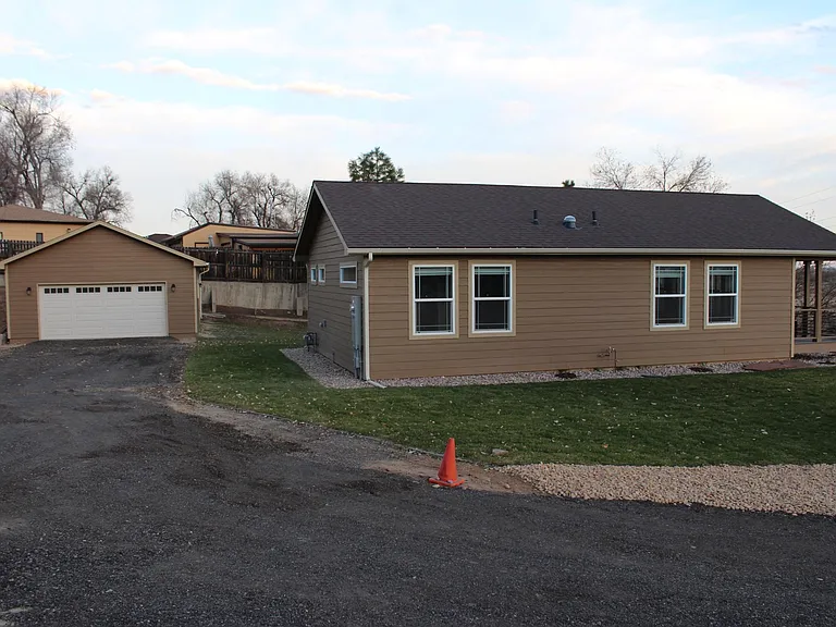 3324 W Eisenhower Blvd — Photo 3