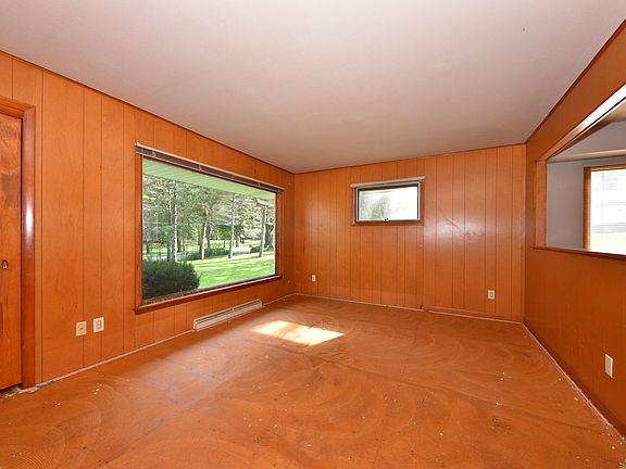3rd image of N8021 Lac La Belle Dr