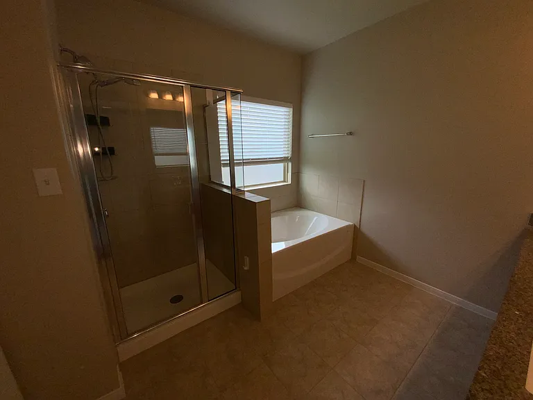 1407 Chalice Dr — Photo 7