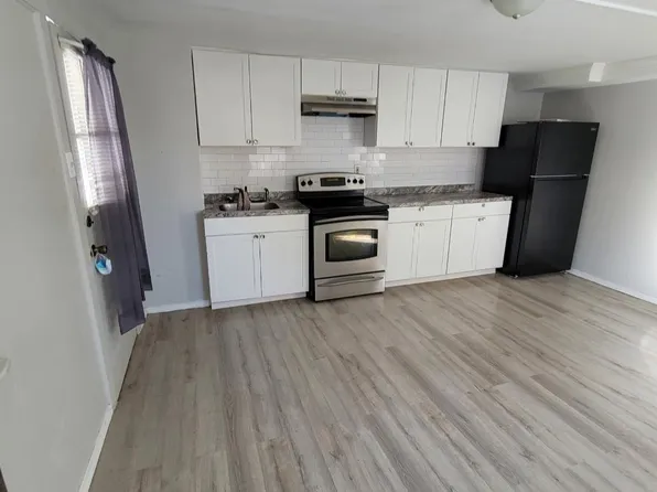 651 Main St #1, Tobyhanna, PA 18466