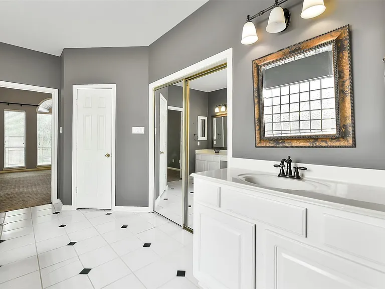 5803 Song Ridge Ct — Photo 37