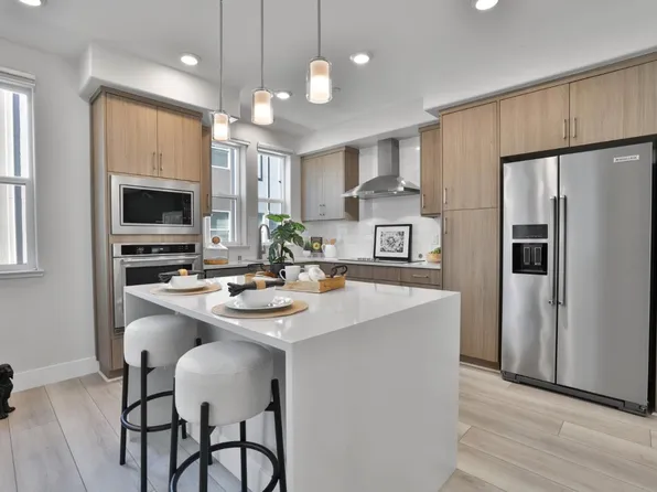 552 Laraline Way, San Jose, CA 95117