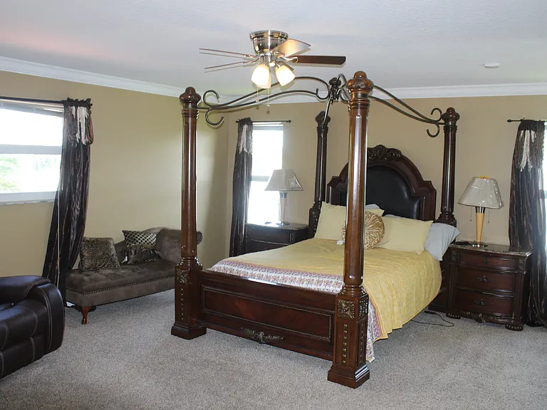 13847 Geranium Pl — Photo 37