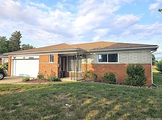 29012 James Dr, Warren, MI 48092