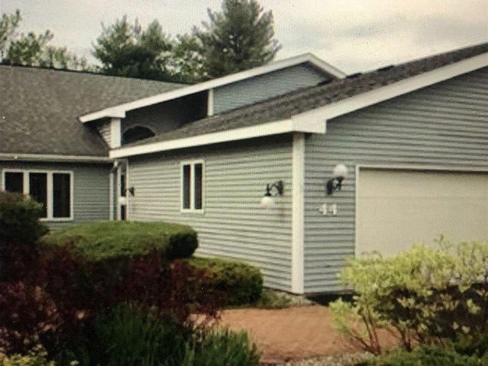 1st image of 44 Lyon Ct