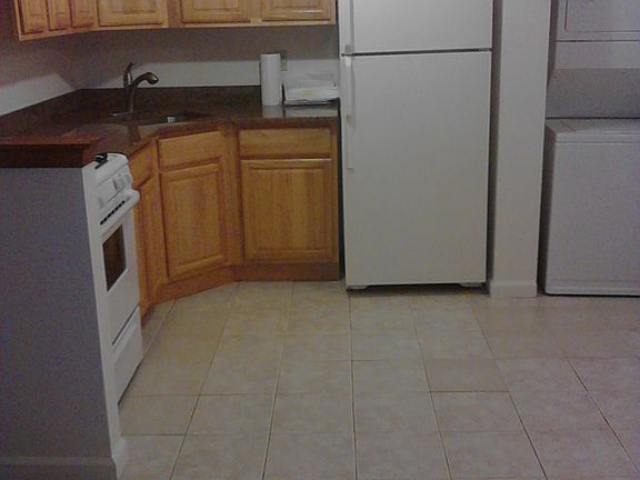 3rd image of 30 Donna Ct APT 8