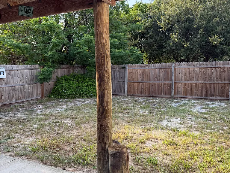 10401 White Cedar St — Photo 15