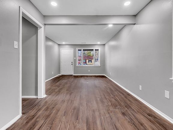 3rd image of 2165 Pueblo Ave
