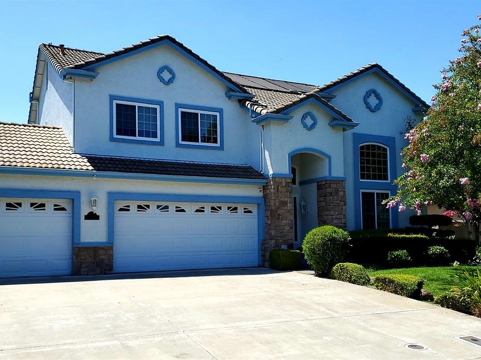 1st image of 4529 Pebble Beach Dr