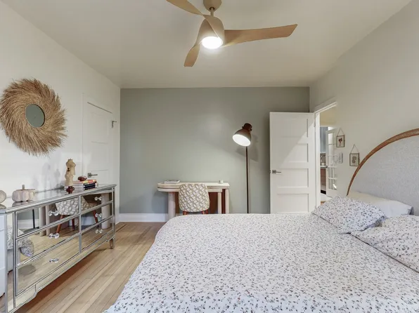 150 Burns Street image 14 of 27