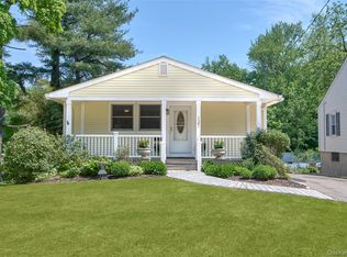 121 Parkview Place, Mount Kisco, NY 10549