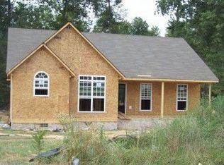 75 Saddleford Dr, Fayetteville, TN 37334
