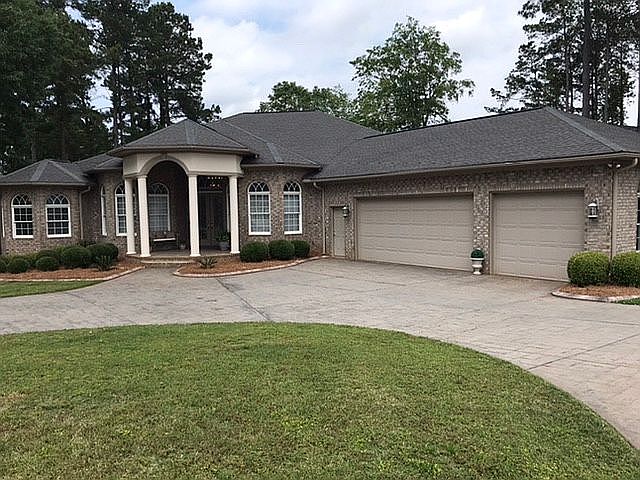 1st image of 121 Caymen Ct