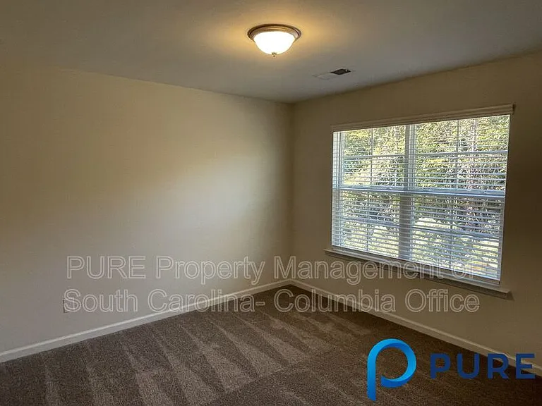 1433 Tamarind Ln — Photo 21