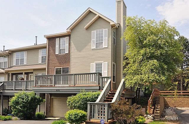 1st image of 670 W Parkside Dr