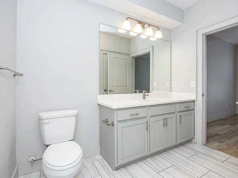 2501 Bienville Blvd #424 — Photo 33