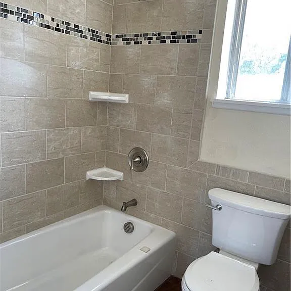 9572 Cornwall Dr — Photo 16