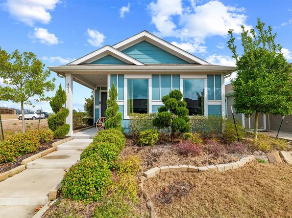 421 Corsair Way, Ferris, TX 75125