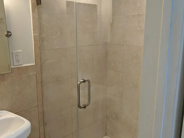 2310 S Bentley Ave #1 — Photo 17
