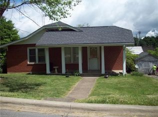 138 Birch St, Canton, NC 28716