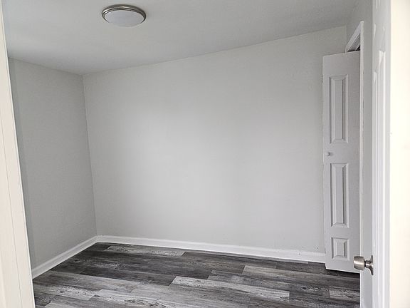 2nd image of 98 Albert Ave