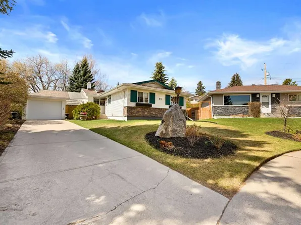 55 N Kelvin Pl SW, Calgary, AB T2V 2L2