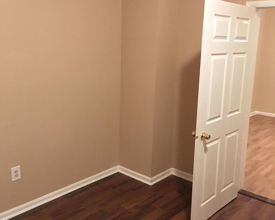 2nd image of 721 S 20th Street # Fl 1ST