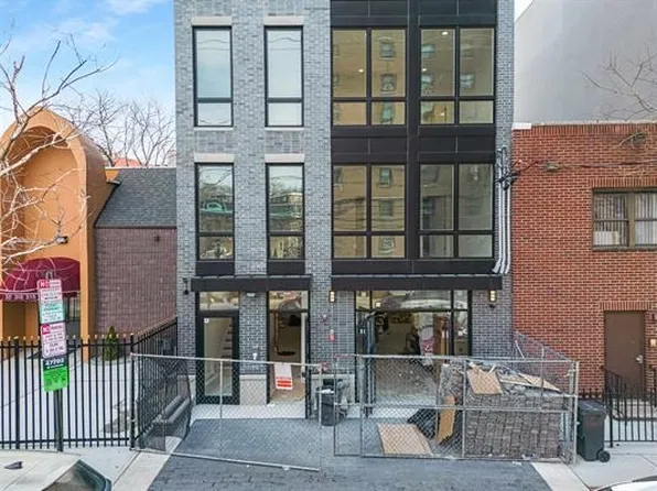317 Jackson Street image 1 of 16