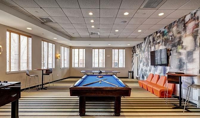2nd image of 2 Highpoint Cir #10-105