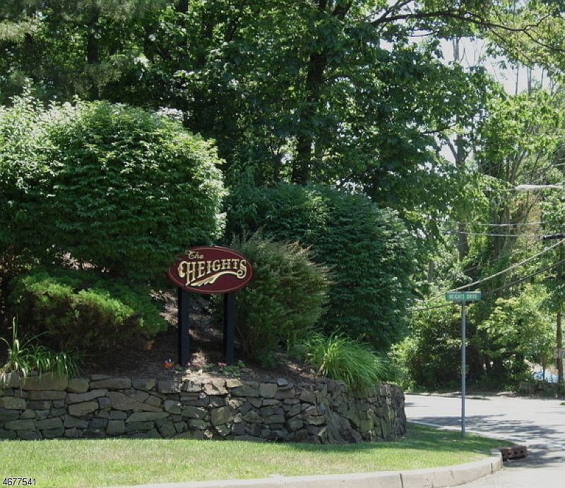 1st image of 605 Skyline Dr