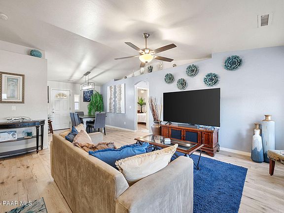 5th image of 3800 N Navajo Dr