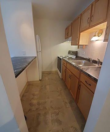 5th image of 3 Villa Verde Dr APT 212