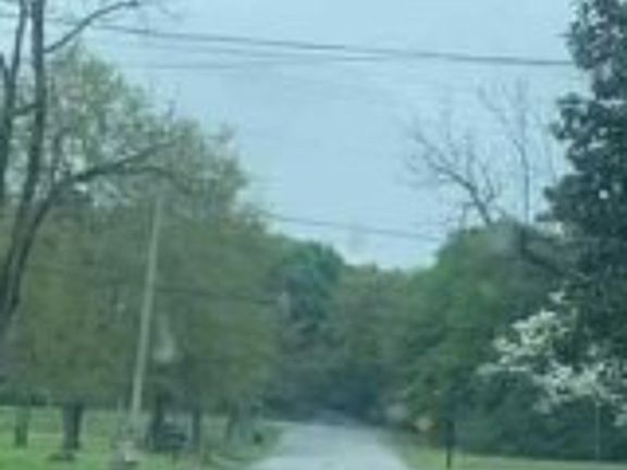 Exterior Neighborhood (street photo)