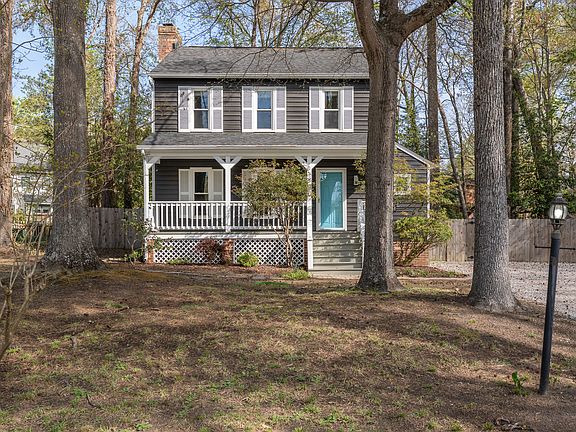 2nd image of 8904 Grinell Ct