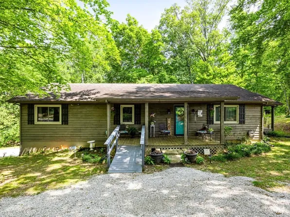 1390 Littrell Rd, Smiths Grove, KY 42171