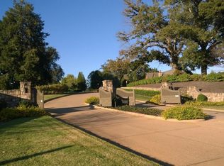 1909 Oakleigh Way, Knoxville, TN 37919