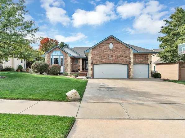 1607 E Kay St, Derby, KS 67037
