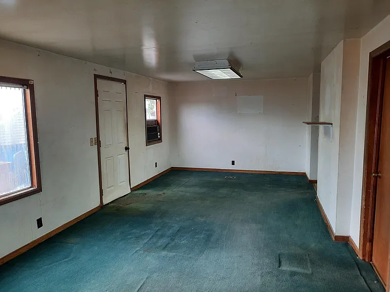 53 Cheyenne St — Photo 4