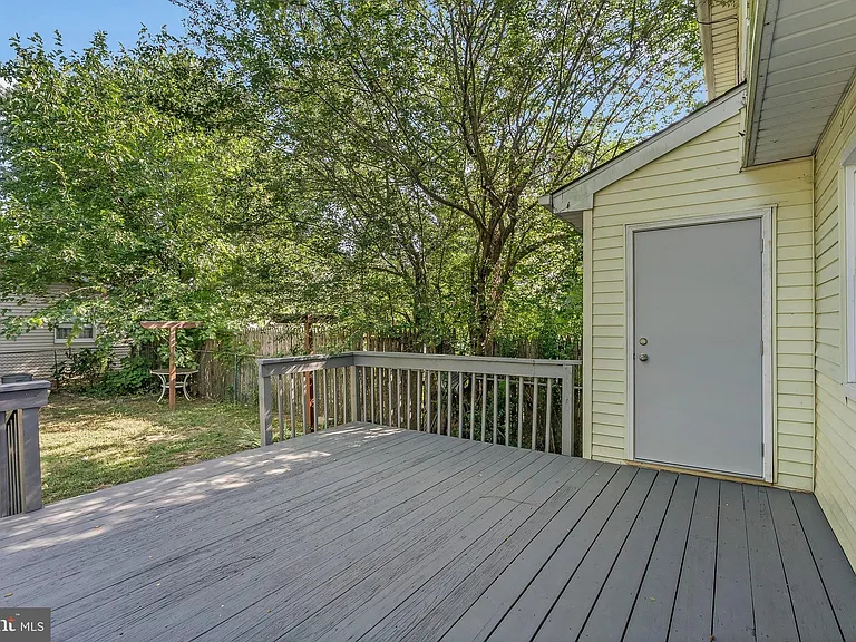 341 Clarkson St — Photo 29