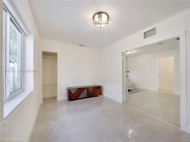 4712 SW 2nd Ter — Photo 17