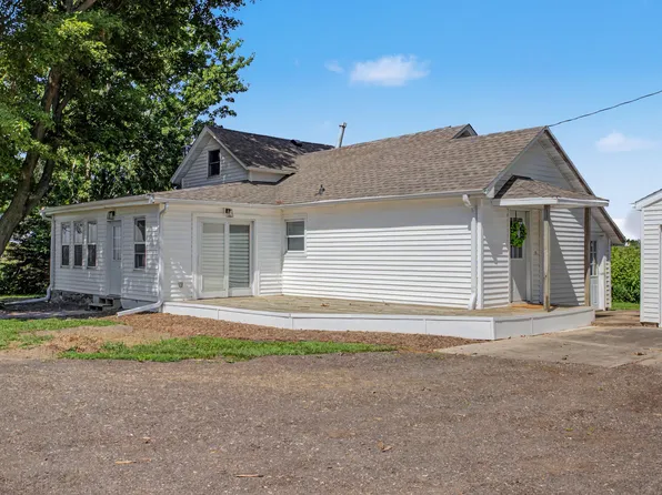2002 Saratoga Ave, Blairsburg, IA 50034