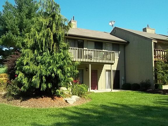 3rd image of 1804 S Forest Dr APT 1