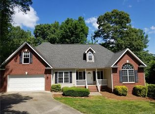 3804 Yellow Jasmine Dr, Gastonia, NC 28056