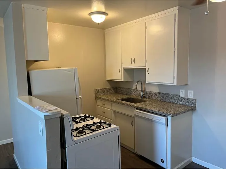 3911 Watt Ave #9 — Photo 9
